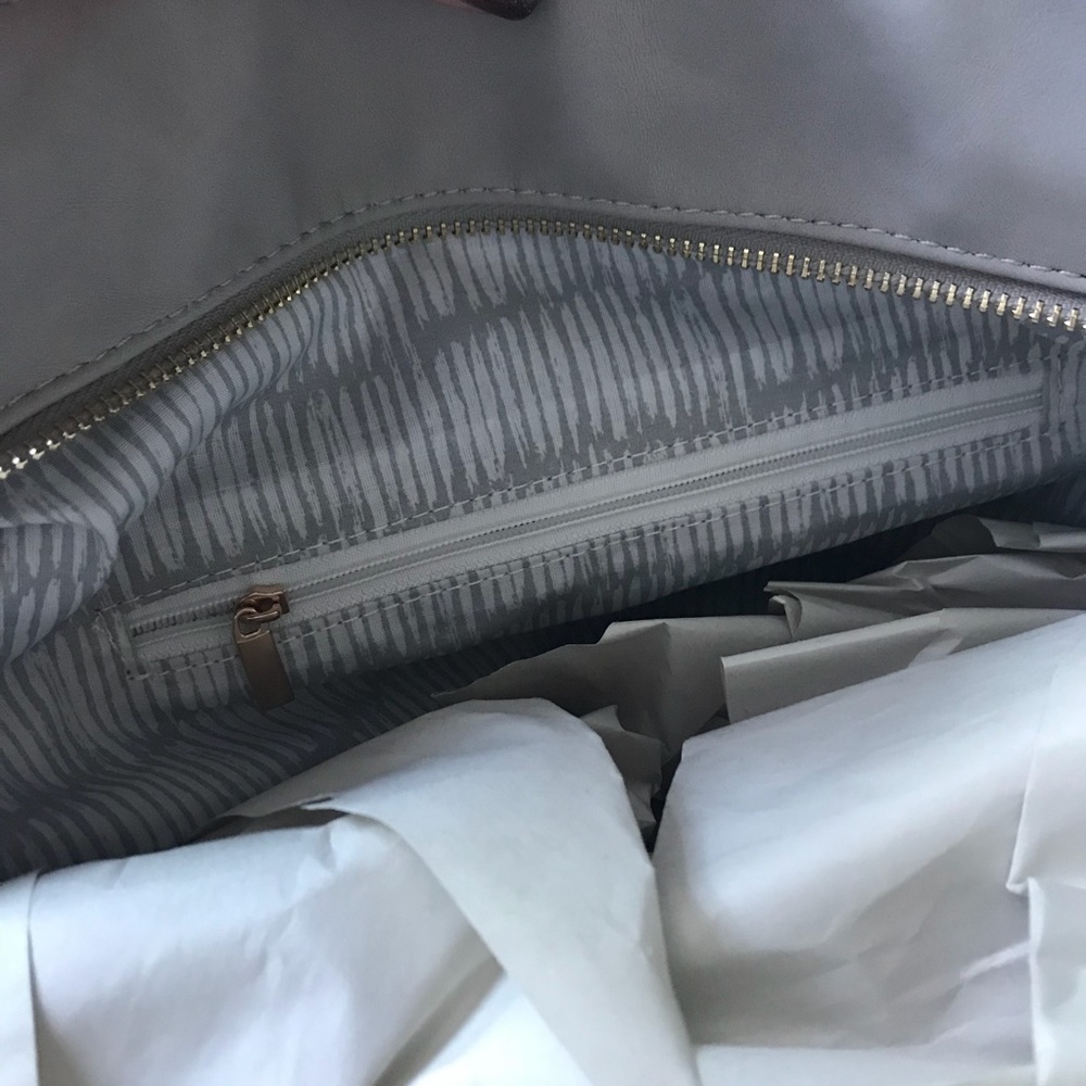 BOGO Stunning Light Grey Purse w Braid Detail - Picture 5 of 8